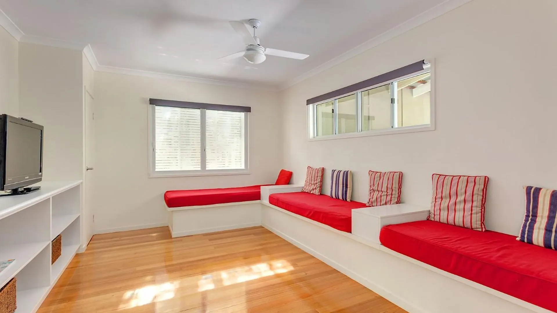 Sandyfeet House Rainbow Beach